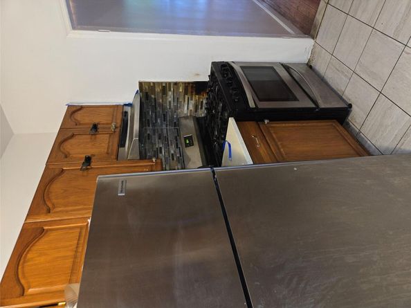 731 E 218th Street, Bronx NY 10467