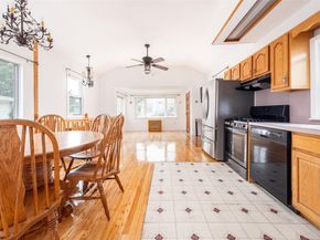 6 Beech Place 6, Bronx NY 10465