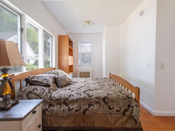 6 Beech Place 6, Bronx NY 10465