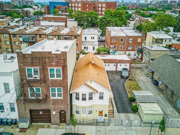 10364 52nd Avenue, Flushing NY 11368