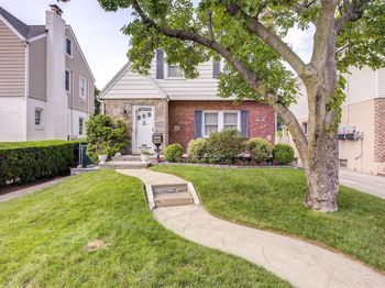 163 15th Drive