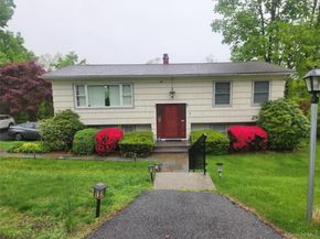 9 Westview Avenue, North Salem NY 10560
