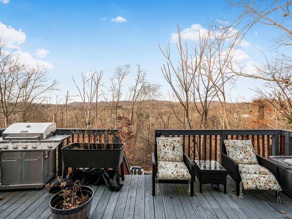 9 Westview Avenue, North Salem NY 10560