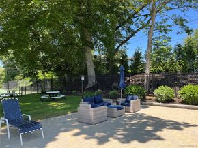 2300 Fox Hill Drive 1101, Baiting Hollow NY 11933