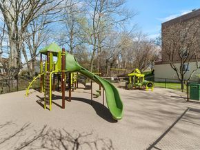 703 Palmer Court 2A, Mamaroneck NY 10543