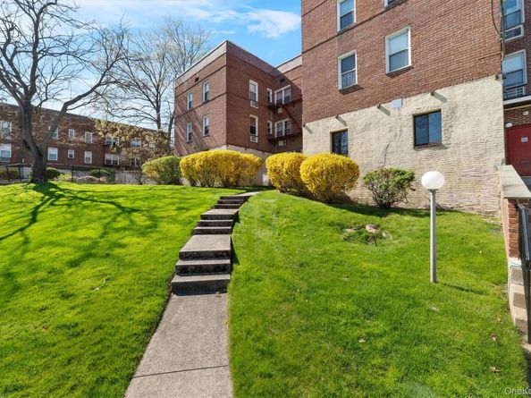 703 Palmer Court 2A, Mamaroneck NY 10543