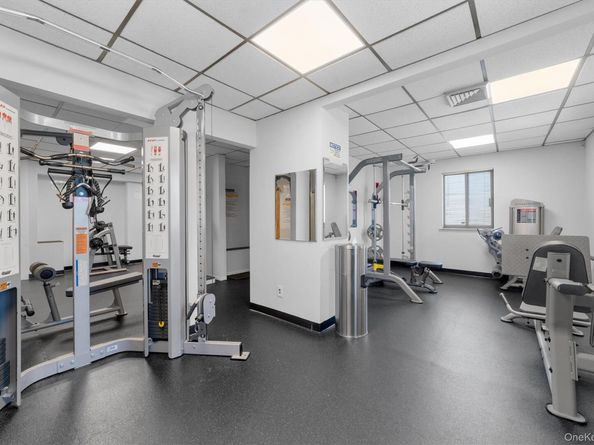 703 Palmer Court 2A, Mamaroneck NY 10543