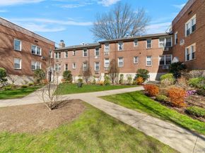 703 Palmer Court 2A, Mamaroneck NY 10543