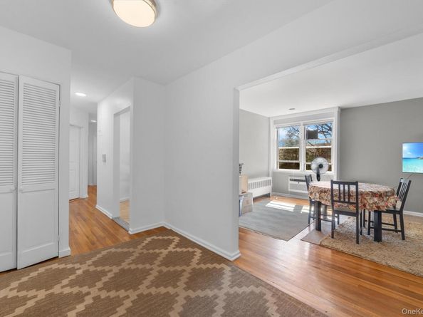 703 Palmer Court 2A, Mamaroneck NY 10543