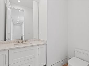 8 Ashwood Court, Southampton NY 11968