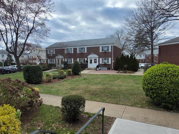 229-15 87th Avenue 454, Queens Village NY 11427