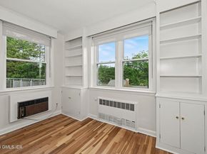 4 Putnam Hill 4H, Greenwich CT 06830