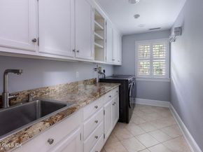20 Oak Street, Greenwich CT 06831