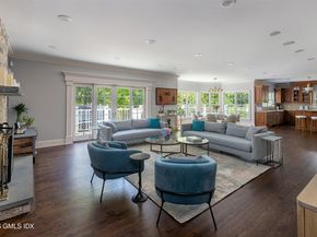 20 Oak Street, Greenwich CT 06831