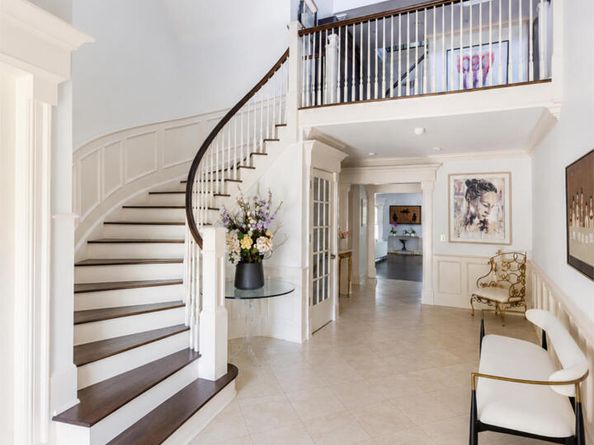 20 Oak Street, Greenwich CT 06831