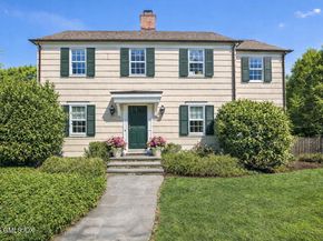 93 Summit Road, Riverside CT 06878