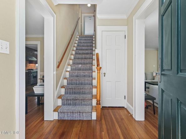 93 Summit Road, Riverside CT 06878