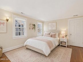 93 Summit Road, Riverside CT 06878