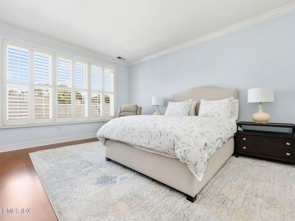 77 Havemeyer Lane 420, Stamford CT 06902