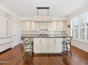 77 Havemeyer Lane 420, Stamford CT 06902