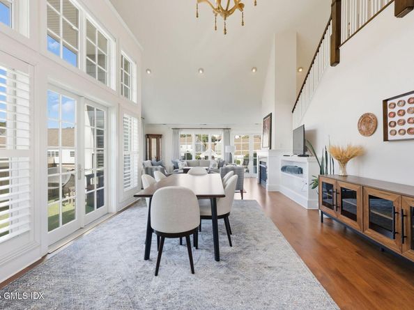 77 Havemeyer Lane 420, Stamford CT 06902