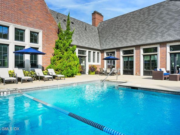 77 Havemeyer Lane 420, Stamford CT 06902