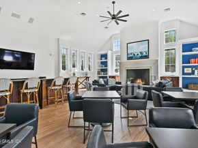 77 Havemeyer Lane 420, Stamford CT 06902