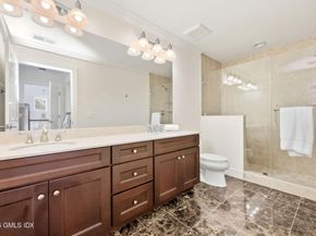 77 Havemeyer Lane 420, Stamford CT 06902