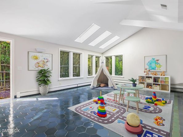 53 Shady Lane, Greenwich CT 06831