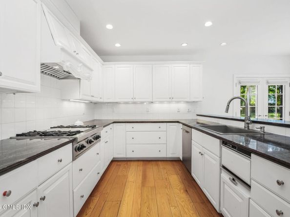 53 Shady Lane, Greenwich CT 06831