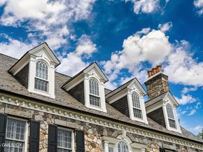 62 Summersweet Lane, New Canaan CT 06840