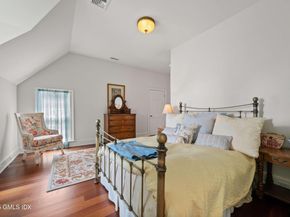 62 Summersweet Lane, New Canaan CT 06840