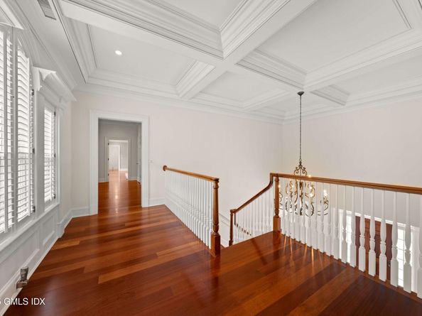 62 Summersweet Lane, New Canaan CT 06840