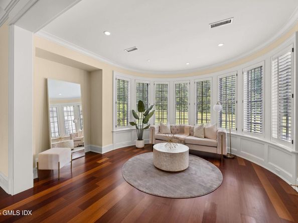 62 Summersweet Lane, New Canaan CT 06840