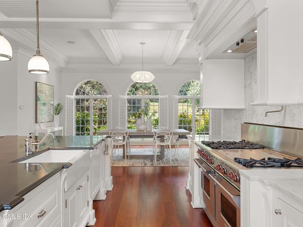 62 Summersweet Lane, New Canaan CT 06840