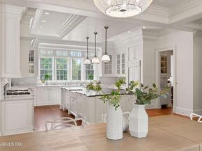 62 Summersweet Lane, New Canaan CT 06840