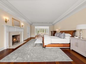 62 Summersweet Lane, New Canaan CT 06840
