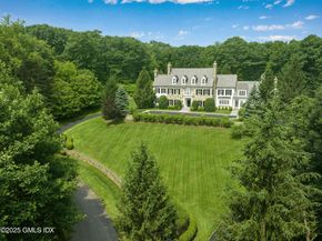 62 Summersweet Lane, New Canaan CT 06840