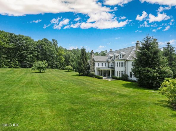 62 Summersweet Lane, New Canaan CT 06840