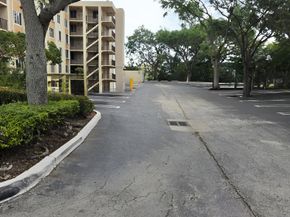 3253 Riverside Drive D301, Coral Springs FL 33065