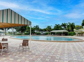 398 Sheffield Q, West Palm Beach FL 33417