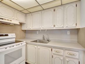 398 Sheffield Q, West Palm Beach FL 33417