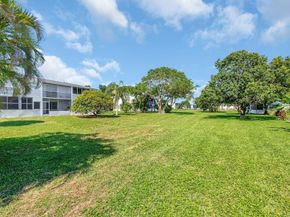 398 Sheffield Q, West Palm Beach FL 33417