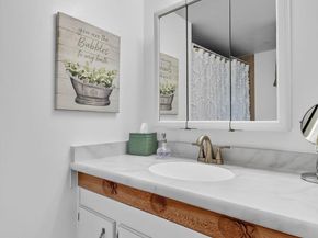 3871 Via Poinciana 403, Lake Worth FL 33467