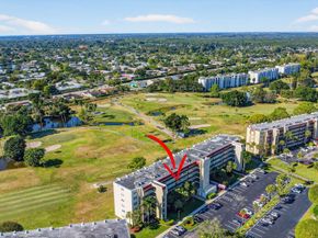 3871 Via Poinciana 403, Lake Worth FL 33467