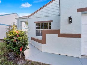 1410 SW 85th Avenue, Pembroke Pines FL 33025