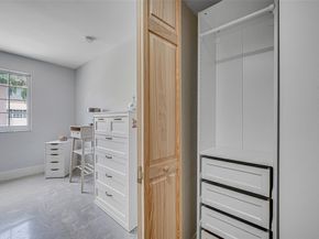 2021 SE 10th Ave 205, Fort Lauderdale FL 33316