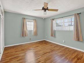 121 NW 77th Way, Pembroke Pines FL 33024