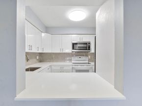 9960 Pineapple Tree Drive 107, Boynton Beach FL 33436