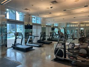 90 SW 3rd Street 3610, Miami FL 33130